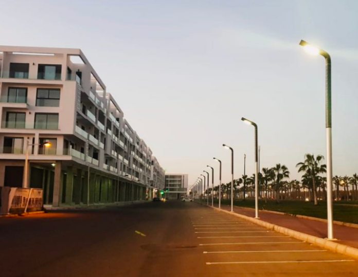 Solar Lamp Post | Sustainable Outdoor Lighting